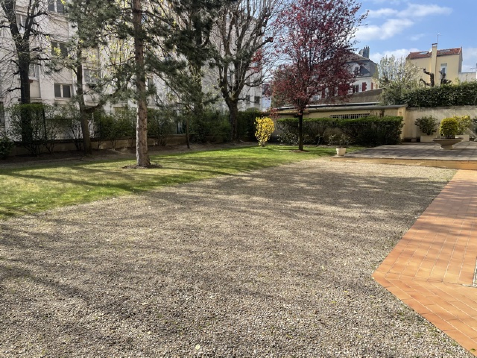 Vente BOISCOLOMBES RASPAIL